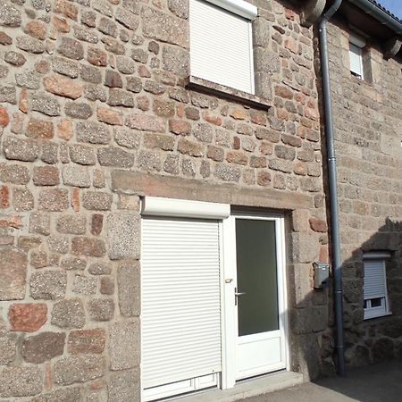 Appartement A La Campagne Venteuges Extérieur photo
