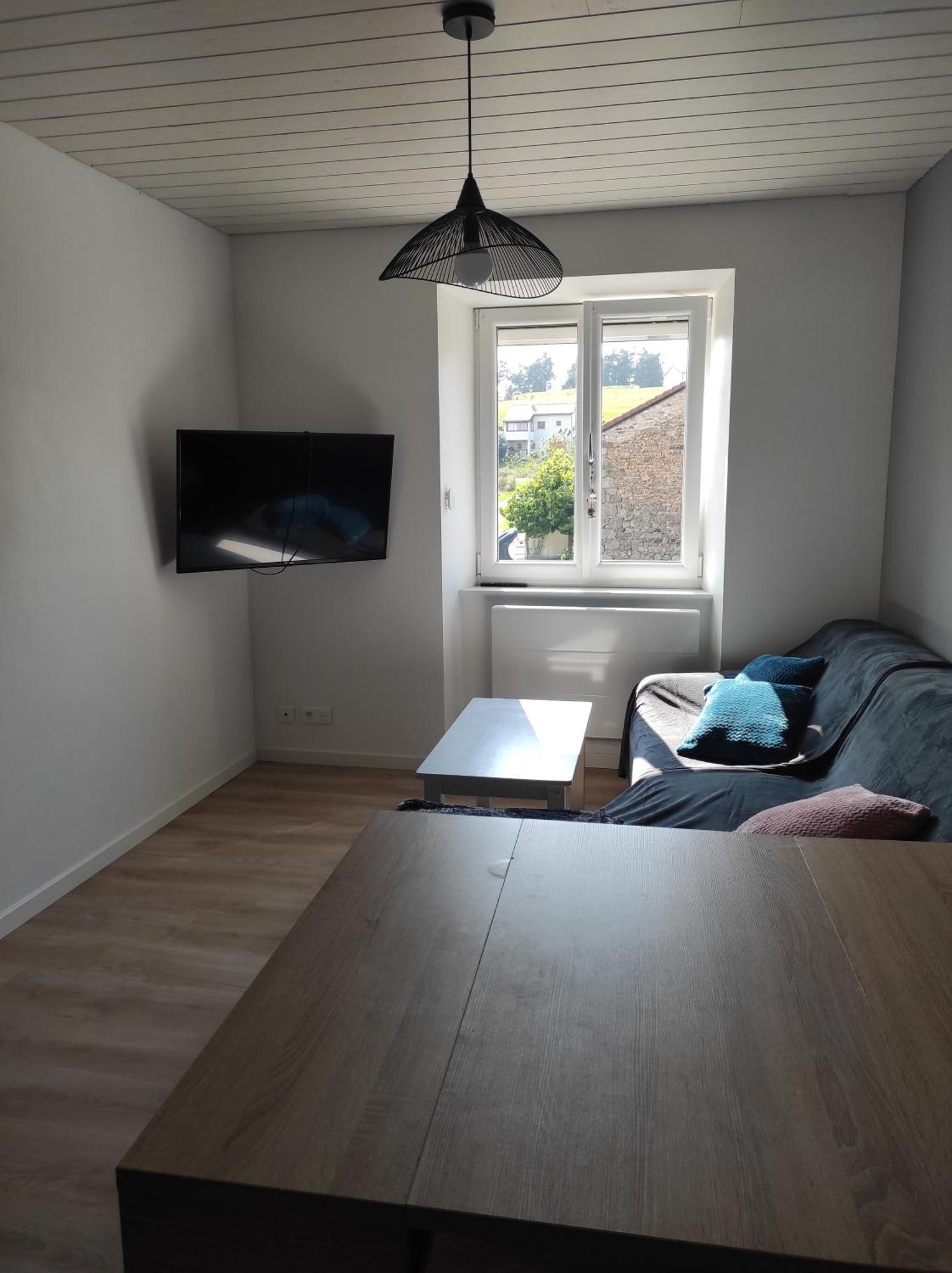 Appartement A La Campagne Venteuges Extérieur photo